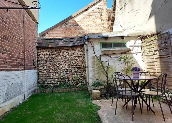 Maison Bogia Avec Jardin - 2 Chambres